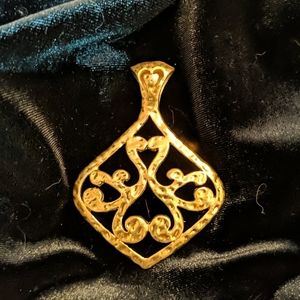 Gold color Lia Sophia pendant